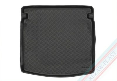 Vanička do kufra plastová Seat Leon IV (MK4) ST s Mild Hybrid (MHEV) vrchná poloha od 2020