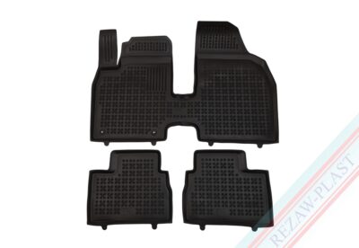Autorohože gumové so zvýšeným okrajom Leapmotor T03 od 2025